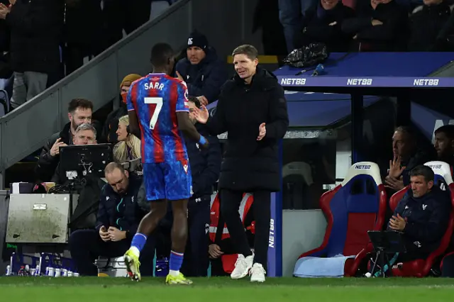 Oliver Glasner, Manager of Crystal Palace, embraces Ismaila Sarr