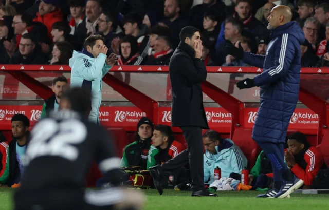 Arsenal manager Mikel Arteta reacts