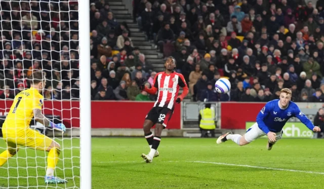 Everton's Jake O'Brien scores