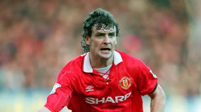 Mark Hughes wearing a Man Utd kit in 1994