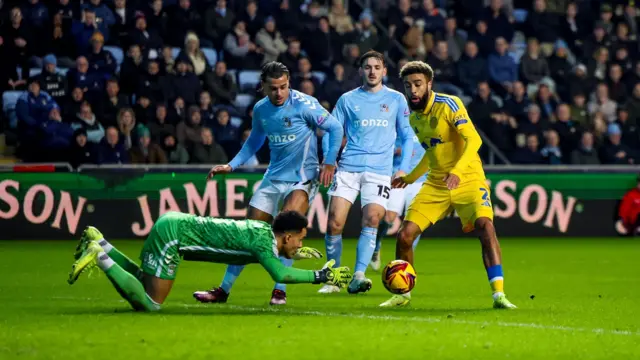 Jayden Bogle scores for Leeds