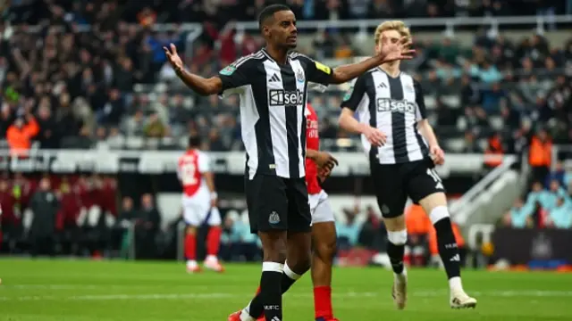 Alexander Isak of Newcastle United celebrates