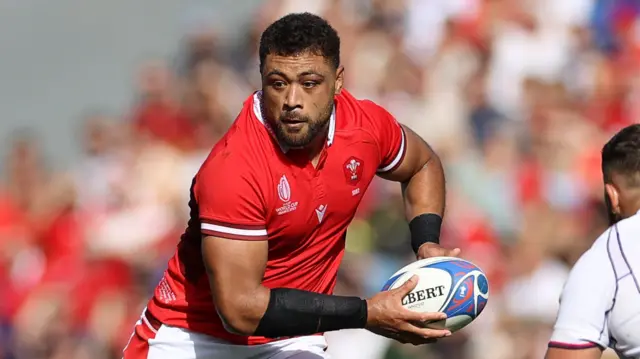 Taulupe Faletau against Georgia