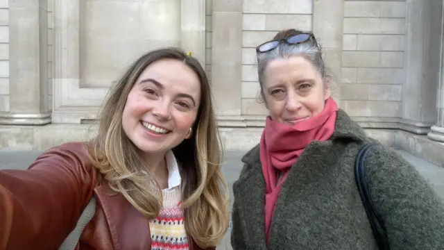 Lucy Acheson and Dearbail Jordan outside the Bank of England