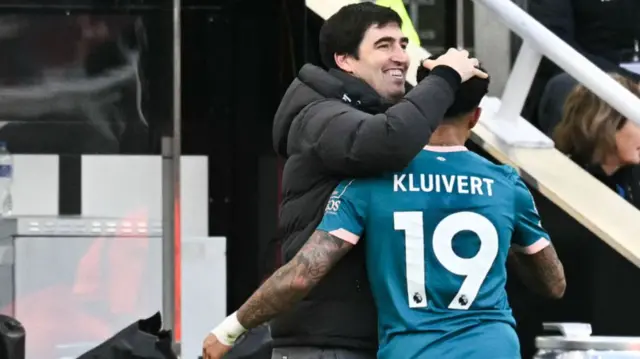 Andoni Iraola and Justin Kluivert