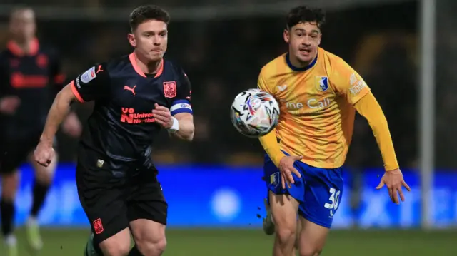 Mansfield v Northampton match action