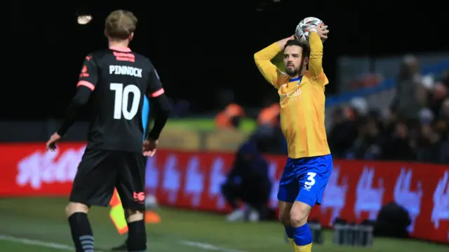 Mansfield v Northampton match action