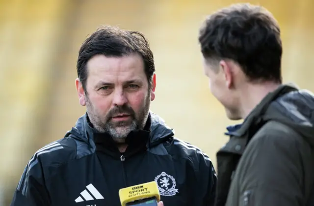 Cove Rangers boss Paul Hartley