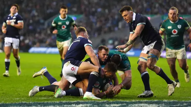 Jack Conan scores for Ireland