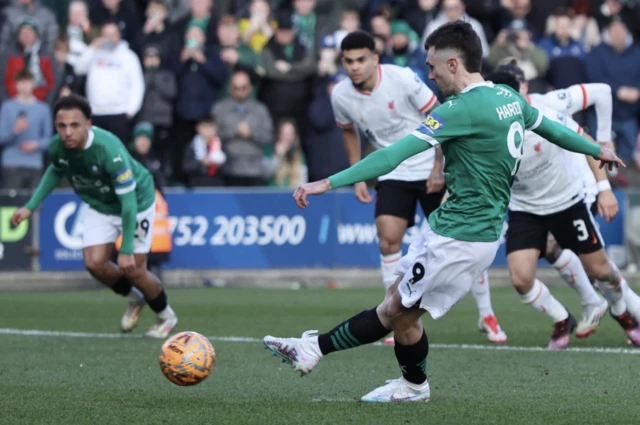 Plymouth Argyle's Ryan Hardie scores