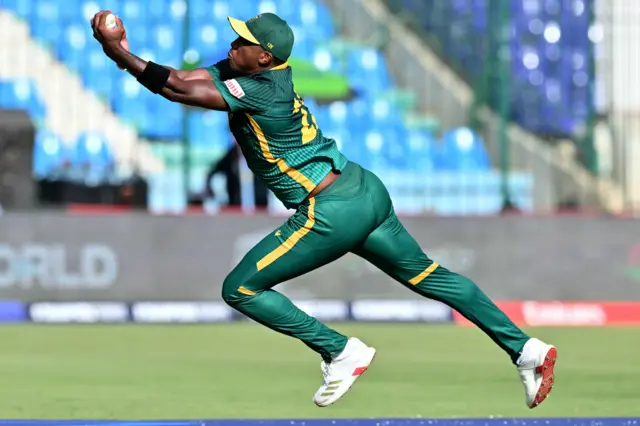 Lungi Ngidi