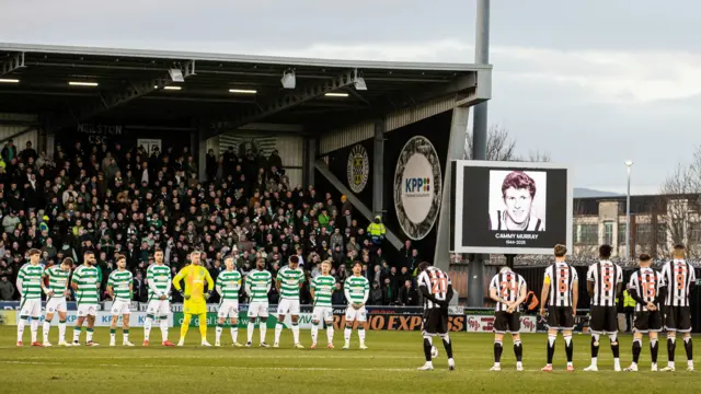 A general view of a minutes applause for Cammy Murray during a William Hill Premiership match between St Mirren and Celtic at the SMiSA Stadium