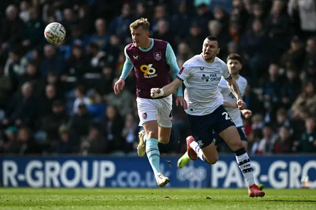 Milutin Osmajic battles for the ball