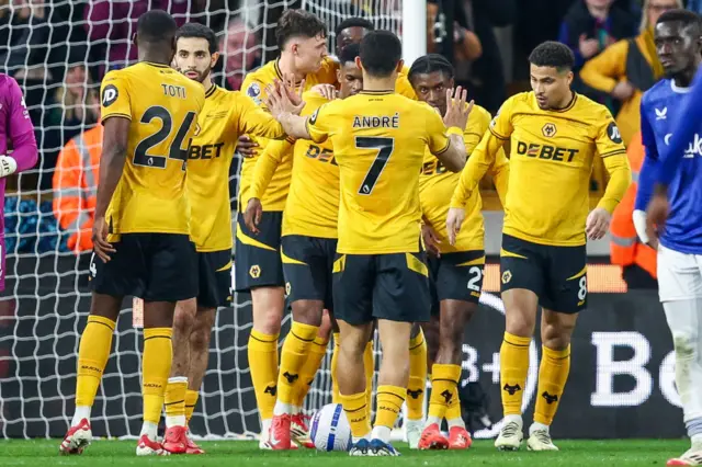 Wolves celebrate after Marshall Munetsi's equalising goal