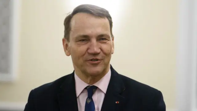Polish Foreign Minister Radoslaw Sikorski attends the weekly government meeting at Chancellery of the Prime Minister in Warsaw, Poland, March 11, 2025.