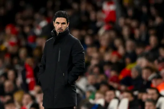 head coach Mikel Arteta of Arsenal looks on