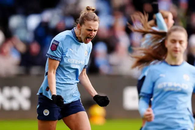 Manchester Ciy forward Vivianne Miedema