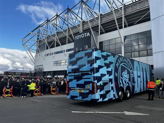 Manchester City bus