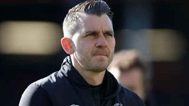 Luton Town manager Matt Bloomfield