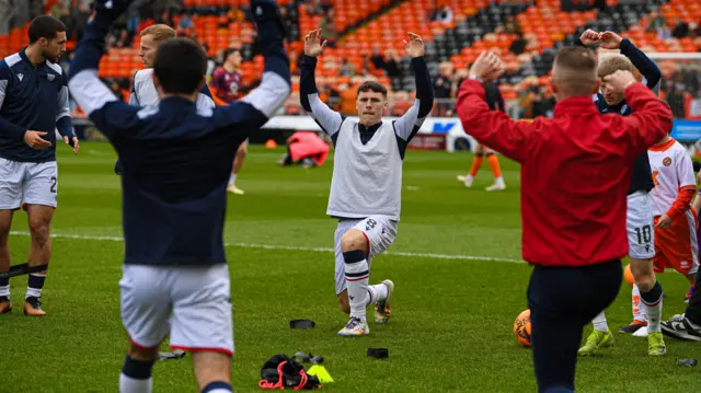 Dundee players warming up