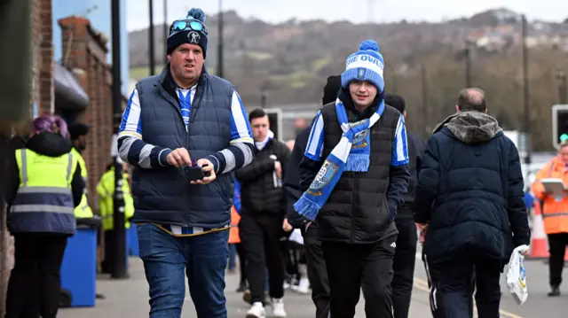 Sheffield Wednesday fans arriving at Hillsborough