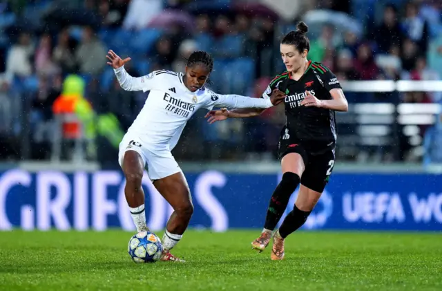 Linda Caicedo of Real Madrid controls the ball under pressure from Emily Fox