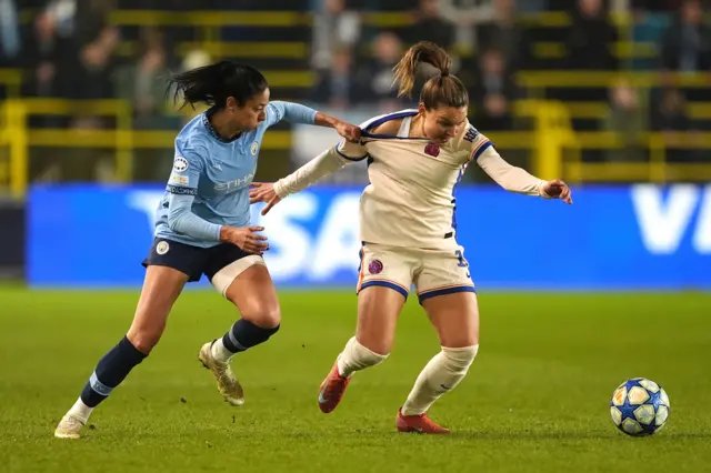 Manchester City's Leila Ouahabi (left) and Chelsea's Johanna Rytting Kaneryd battle for the ball