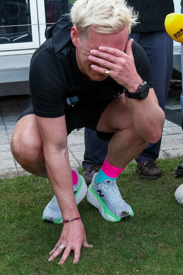 Jamie Laing sobs at the end of Day 3