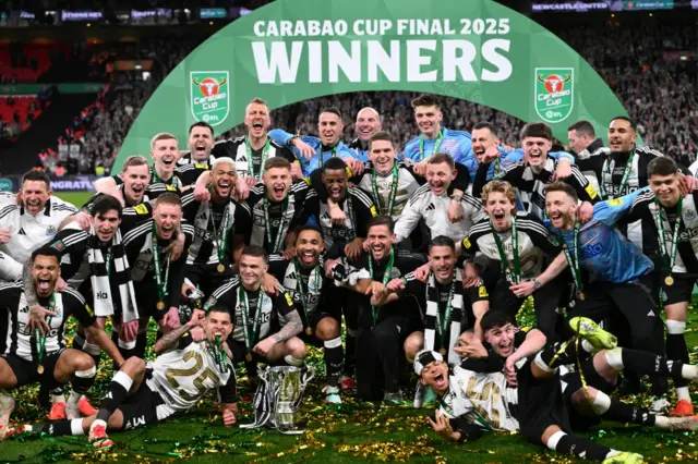 Newcastle celebrate winning the 2025 Carabao Cup