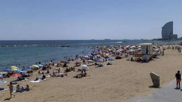 Generic picture of a beach in Barcelona