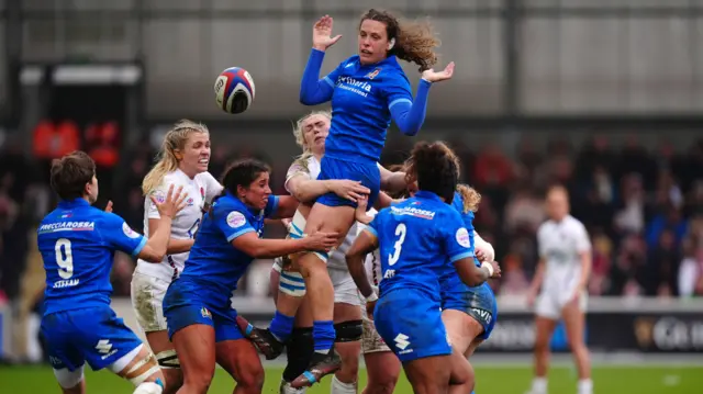 Italy line-out