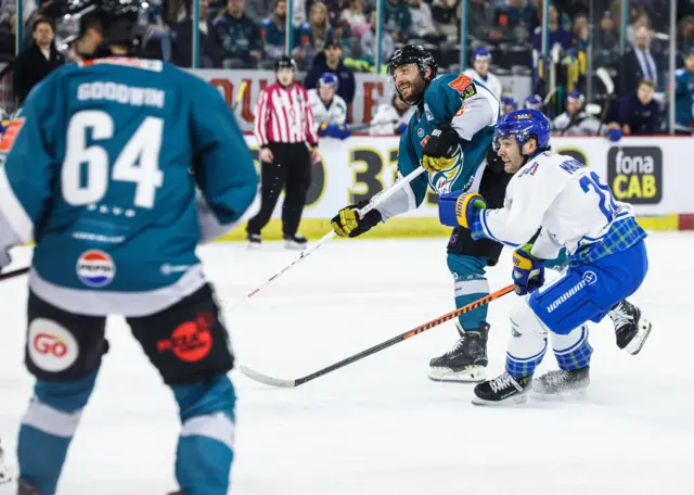 JJ Piccinich scores to put the Giants ahead