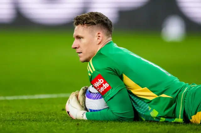 Fulham goalkeeper Bern Leno holds the ball