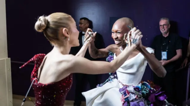 Ariana Grande and Cynthia Erivo