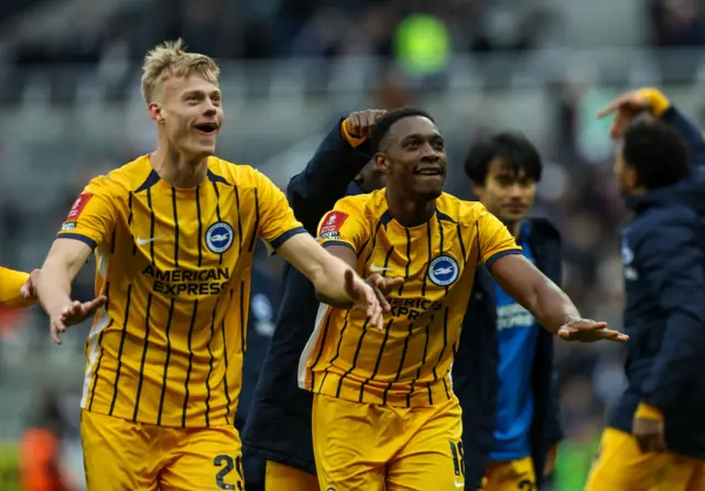 Jan Paul van Hecke and Danny Welbeck celebrate