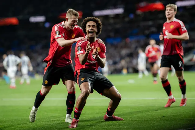 Joshua Zirkzee of Manchester United celebrates