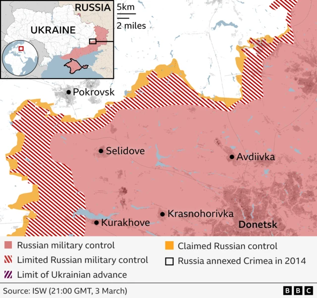 A map showing Ukrainian and Russian control of territory near Pokrovsk - the city is in Ukrainian control