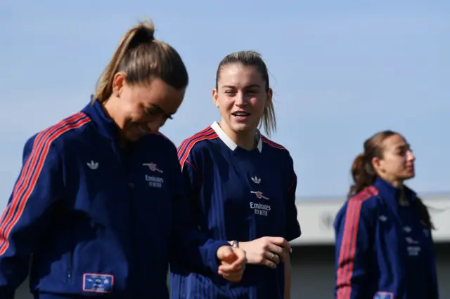 Russo and McCabe chat before the match