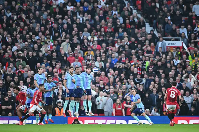 Bruno Fernandes of Manchester United scores