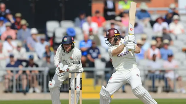 Lewis McManus batting