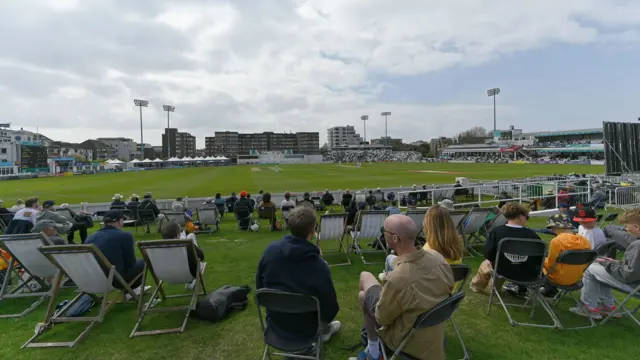 Fans watch Sussex v Somerset at Hove