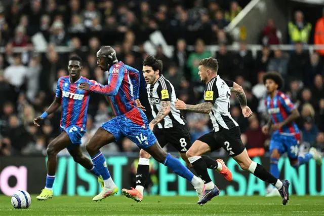 Tonali and Trippier chase Mateta