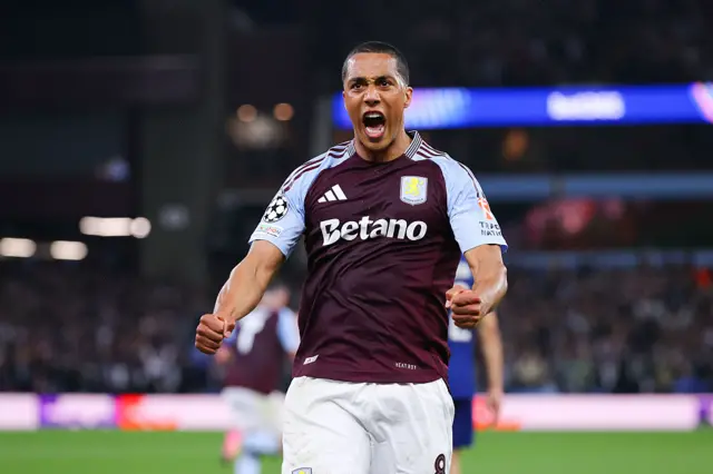 Youri Tielemans celebrates