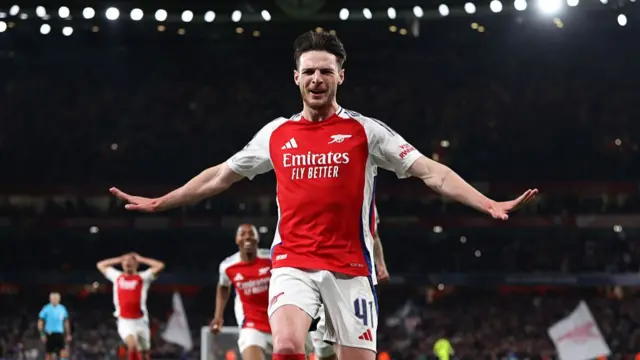 Declan Rice celebrating