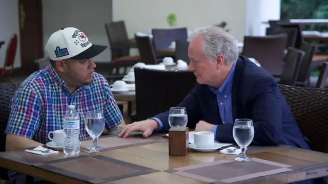 Van Hollen posted a photo of his meeting with Kilmar Ábrego García