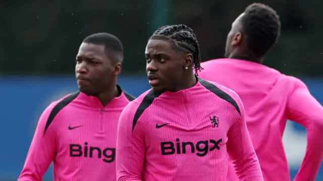 Romeo Lavia, centre, training with Chelsea in March