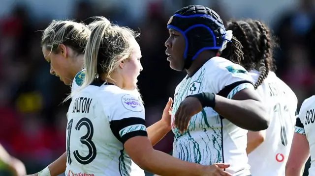 Ireland celebrate win over Wales