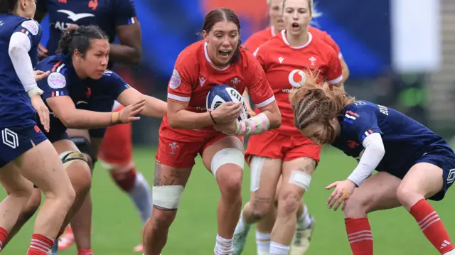 Georgia Evans for Wales against France