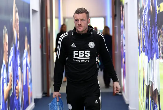 Jamie Vardy of Leicester City arrives
