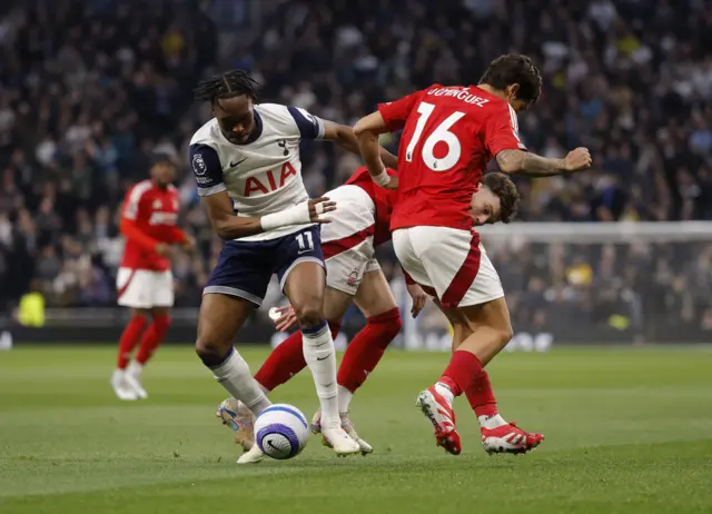 Tel and Dominguez duel for the ball